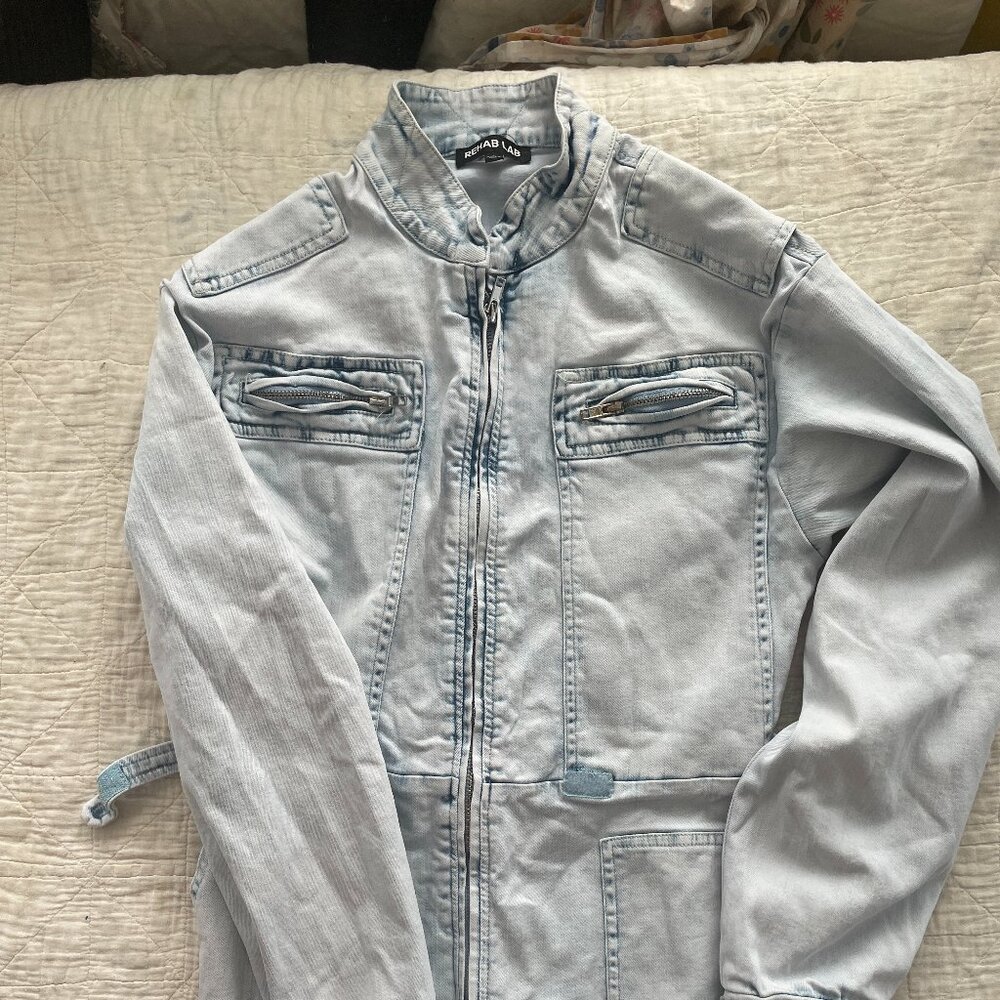 Rehab Lab Acid-Wash Denim Full Body Jumpsuit! L (fits M) - Picture 3 of 6
